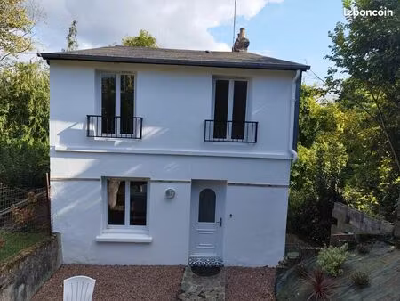 maison 85 m2 refaite à neuf en plein centre de lisieux (idéal étudiant  colocation accepté