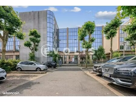 bureaux 634 m²