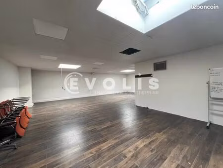 bureaux 254 m²