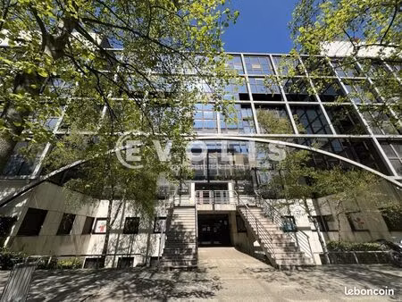 bureaux 52 m²