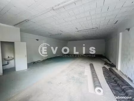 local d'activité 350 m²