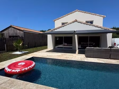 villa 5 pièces 160m2