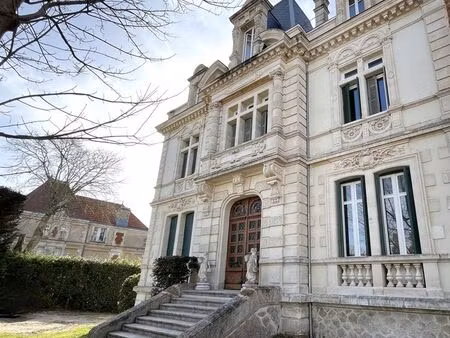 appartement 2 pièces 62 m²