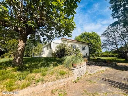 maison 6 pièces 127 m²