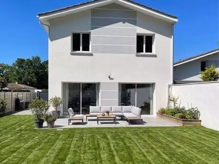 maison contemporaine  155 m2 - 5 chambres - saint-jean d'illac -
