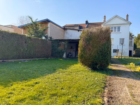maison t5 avec jardin et garage - à fort potentiel à guentrange - à visiter rapidement
