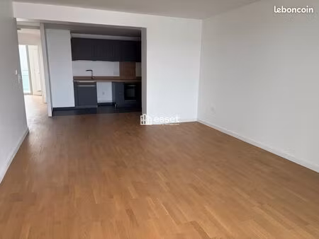 appartement 5 pièces 102.6m² - suresnes 92150