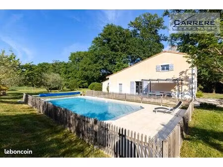 maison 6 pièces 148 m²