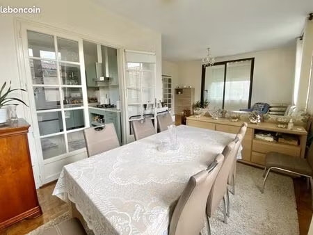 maison 10 pièces 175 m²