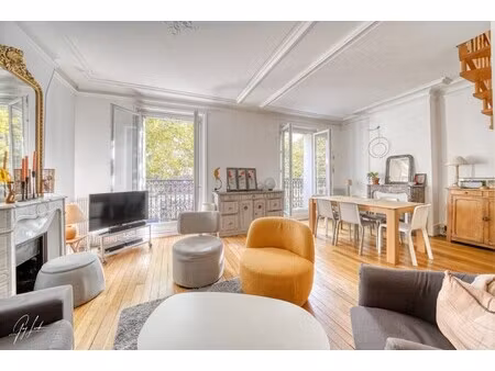 appartement de luxe à vendre dans le quartier reine-mairie