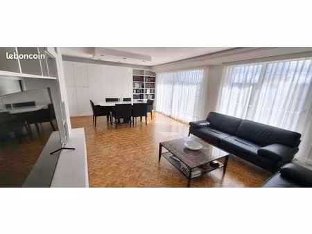 94210 appartement climatisé 1117 m²  4 chambres  cave et parking