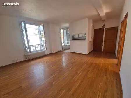 appartement 3 pieces + parking quartier recherche