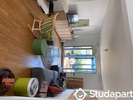 chambre 1 pièce 12 m²