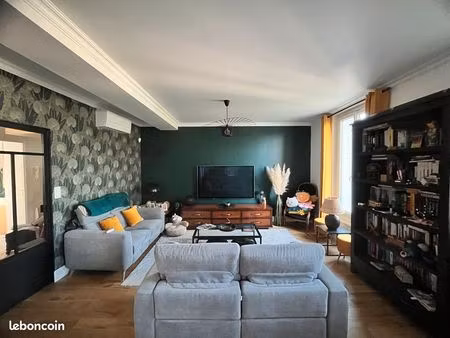 maison non mitoyenne + logement indépendante – emplacement privilégié