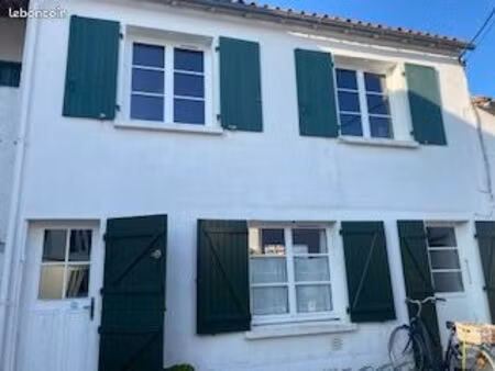 maison loix