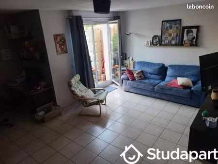 chambre 1 pièce 10 m²