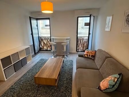 ? à louer – t1 meublé – 31 m² – bordeaux chartrons (2eme etage )