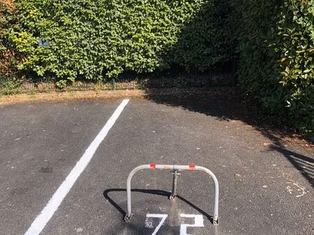2 places de parking à bassens