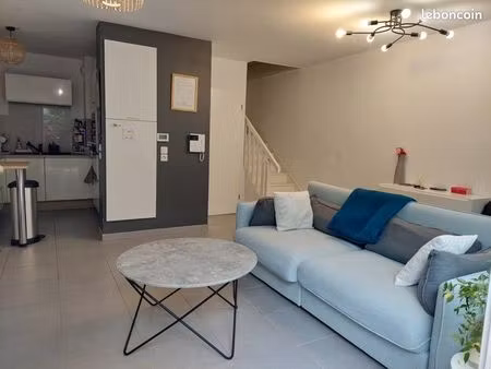 t3 duplex