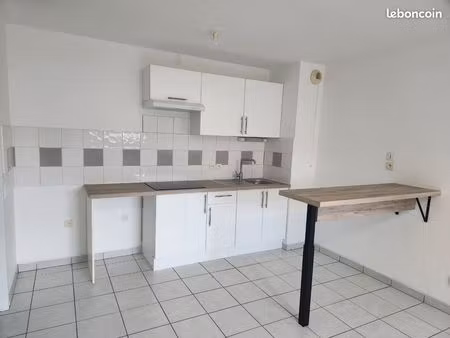 appartement t3 a louer