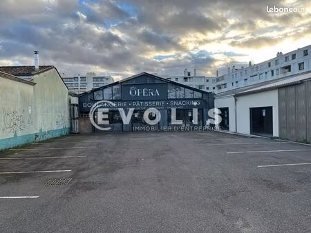 local commercial 495 m²