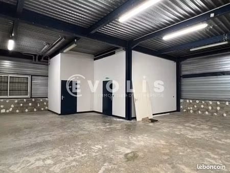 local d'activité 432 m²