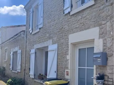 maison 110m2 avec cour