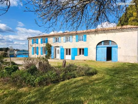 maison a vendre secteur st genis-clion