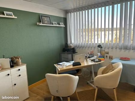 bureau / cabinet professionnel