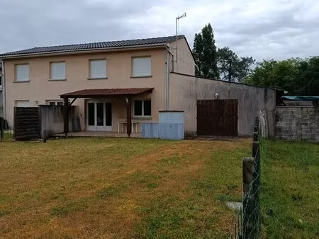 maison mitoyenne meublée