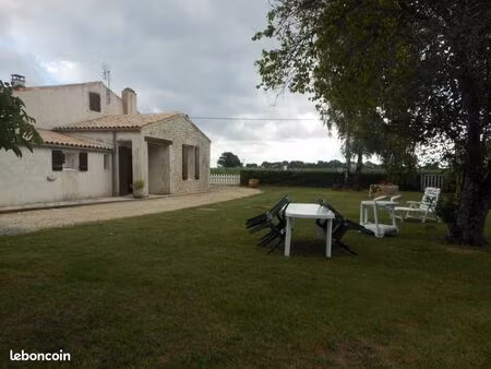 maison de style charentais