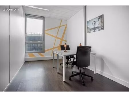 bureau privé à louer pour 2 personnes à bordeaux hq  ravezies
