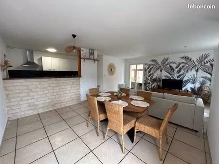 à louer maison 3 chambres lacanau ville