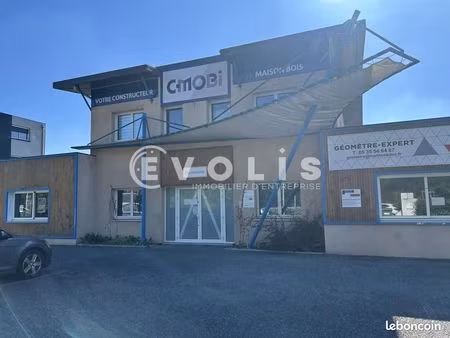 bureau 88 m²