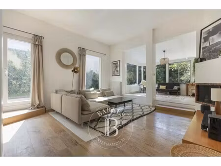 maison de luxe à vendre dans le quartier duflos-geraldy