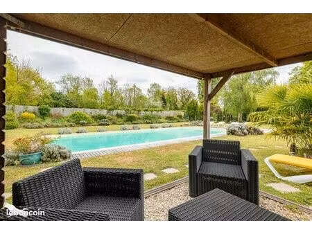 maison 11 pièces 229 m²