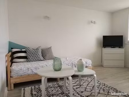 800 - studio 30m2 meublé rénové - tout compris - arcueil/cachan
