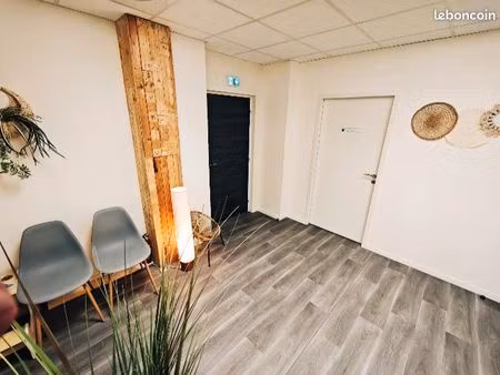 location cabinet non meublé