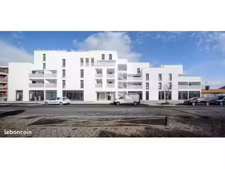 local commercial 81 m²