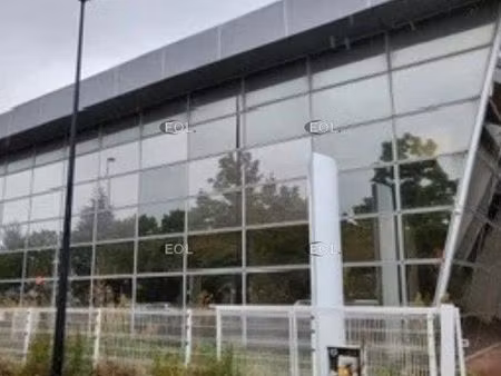 bureaux 945 m²