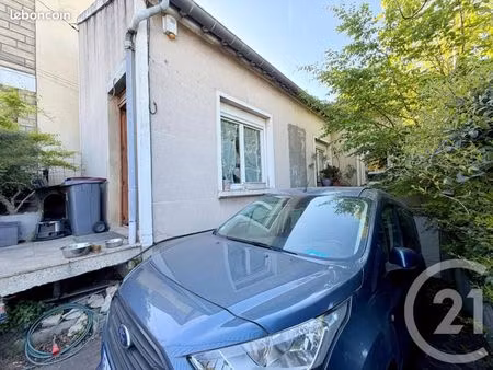 pavillon 3 pièces 58 m²