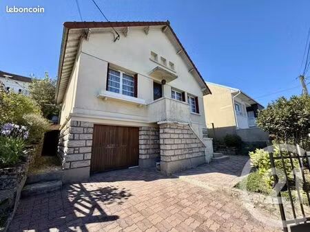maison 7 pièces 121 m²