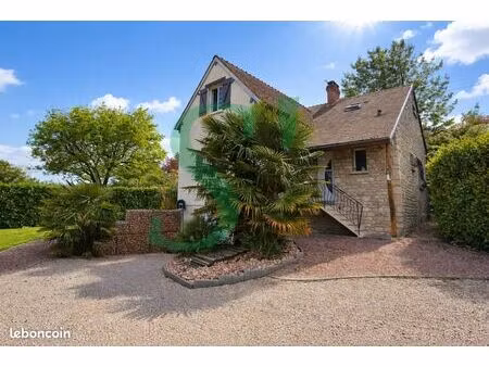 maison 7 pièces 134 m²