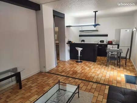 app meublé 70m2 avec terrasse
