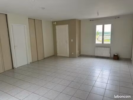location maison 83m2