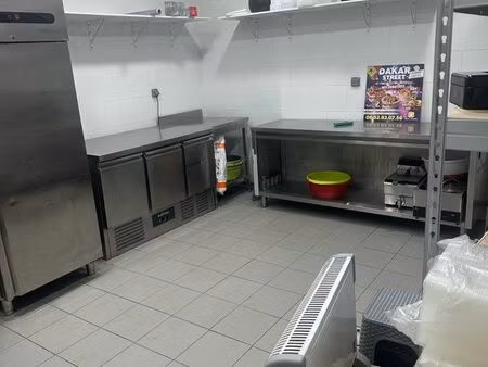 dark kitchen clé en main – ca 300/jour – 20 000