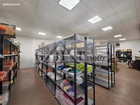 local industriel 565 m²