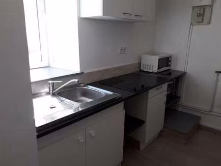 location appartement t1 à laval (53000) : à louer t1 / 30m² laval