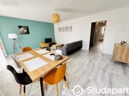 chambre 1 pièce 9 m²