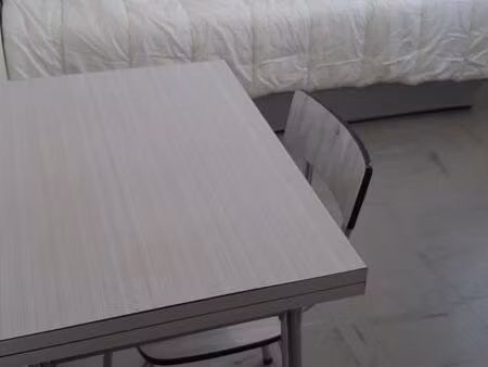 chambre meublée